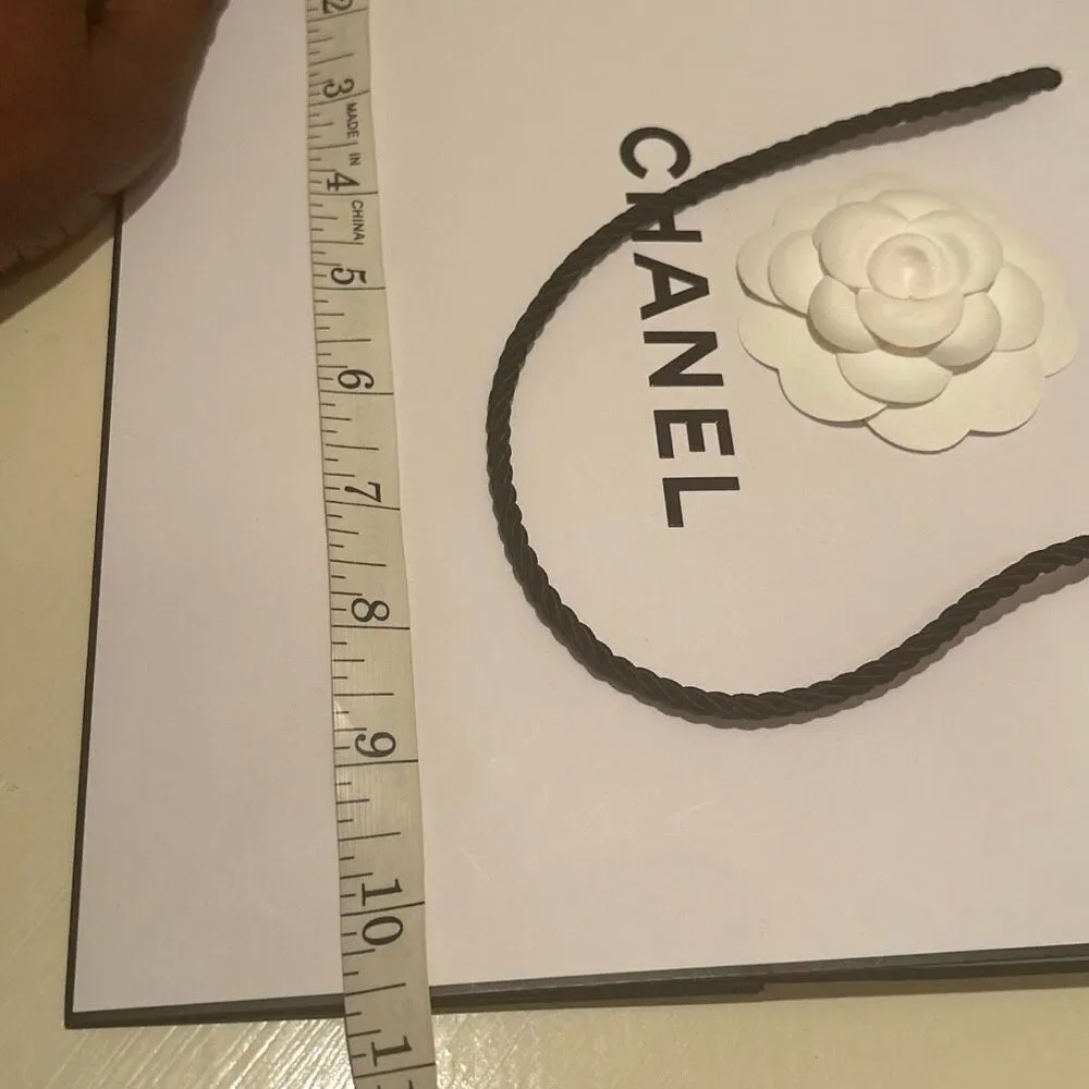 Chanel Shopping Bag Luxury Gift Bag White 3D Camilla Flower Logo Display Decor
